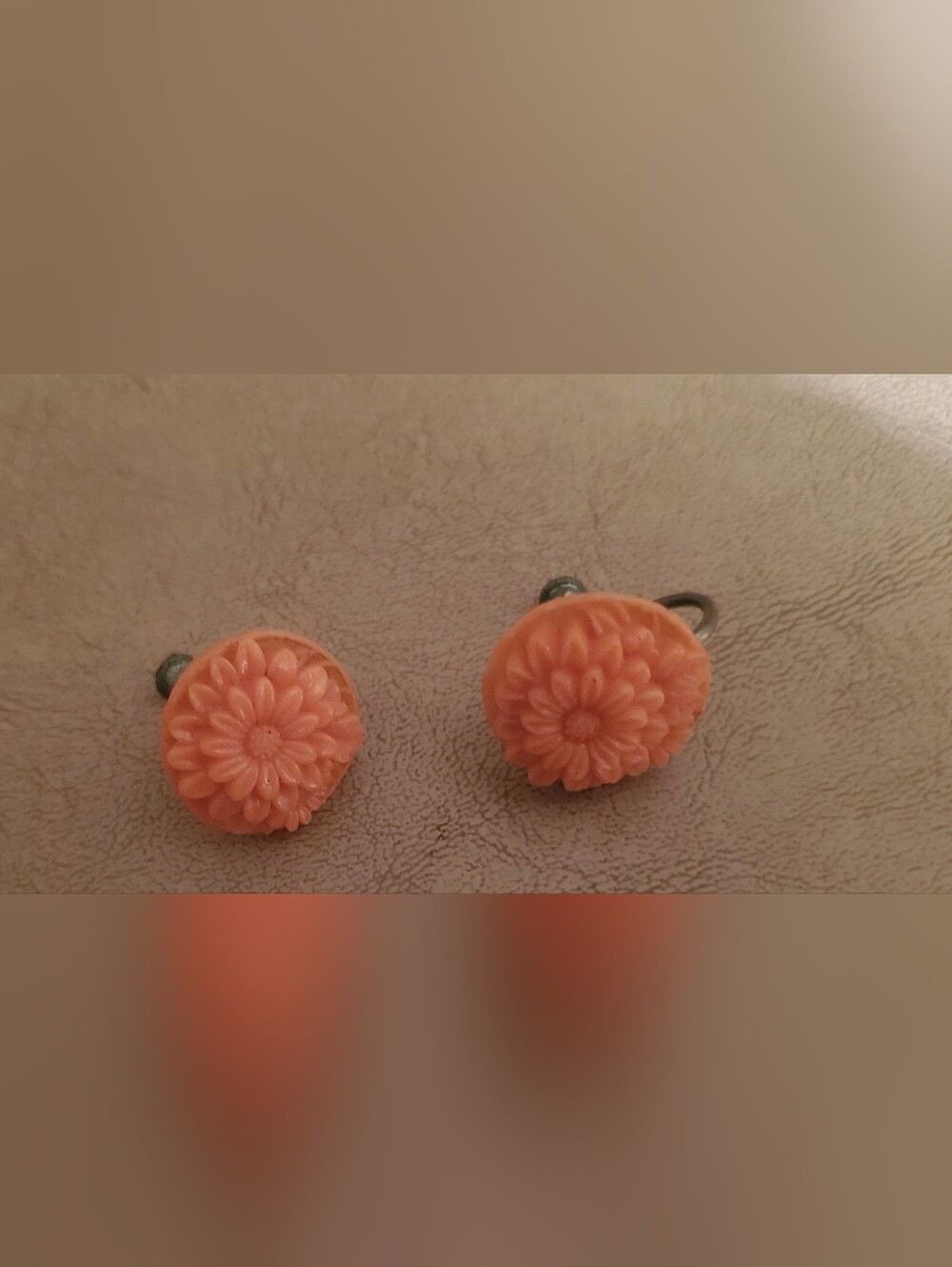Floral Resin Stud Earrings - Peach